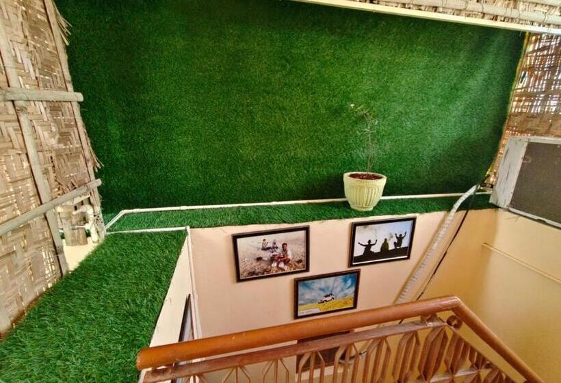 Hotel Goroomgo Temple View Jaisalmer