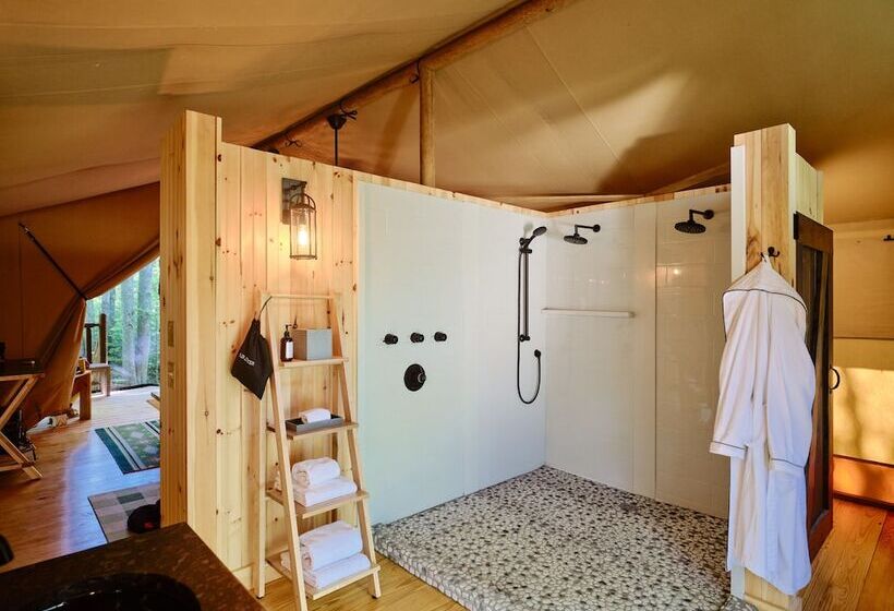 Отель Terramor Outdoor Resort