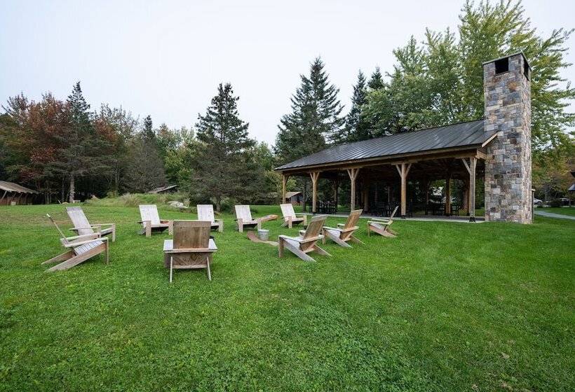 Отель Terramor Outdoor Resort