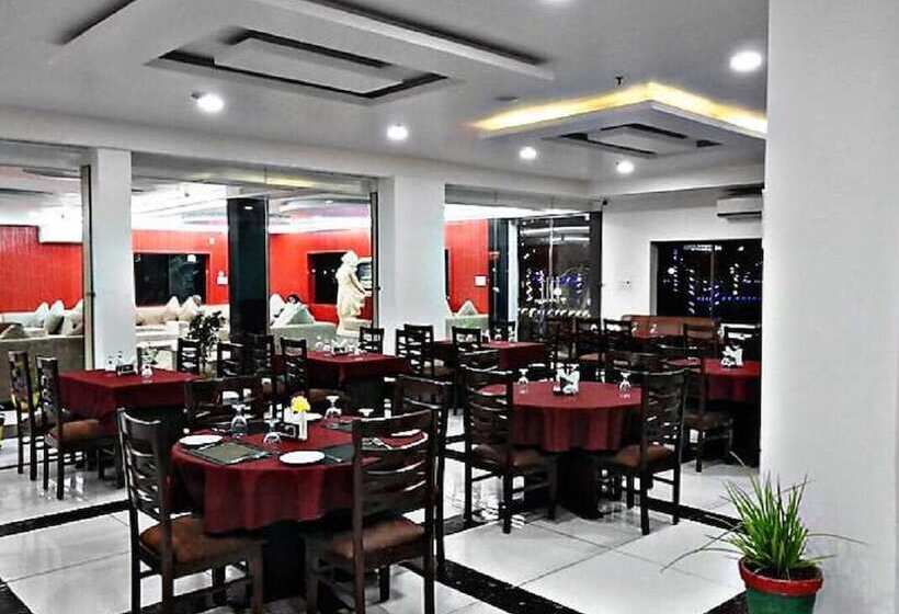 בית מלון כפרי The Buddha Resort