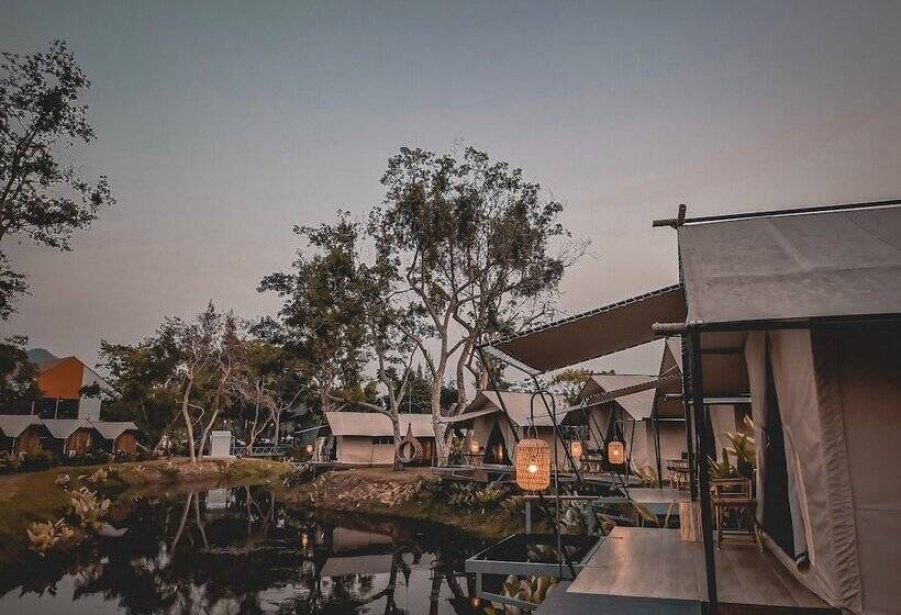 هتل The Tree Riverside Kaeng Krachan
