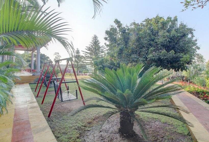 בית מלון כפרי Treebo Jeevan Village
