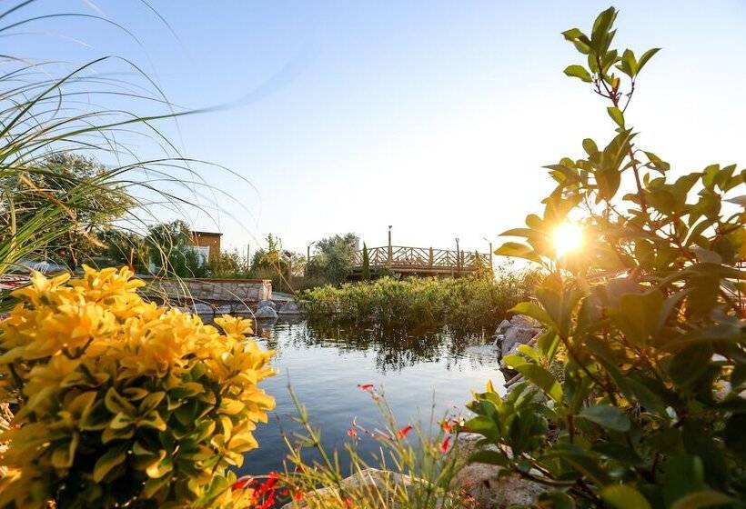 فندق Urlachi çiftliği