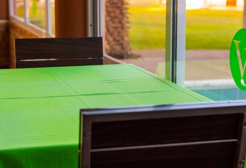 Отель Villa Jardines