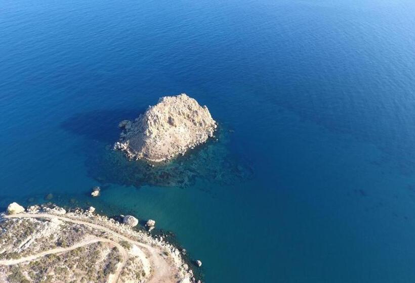 בית מלון כפרי Vouni King