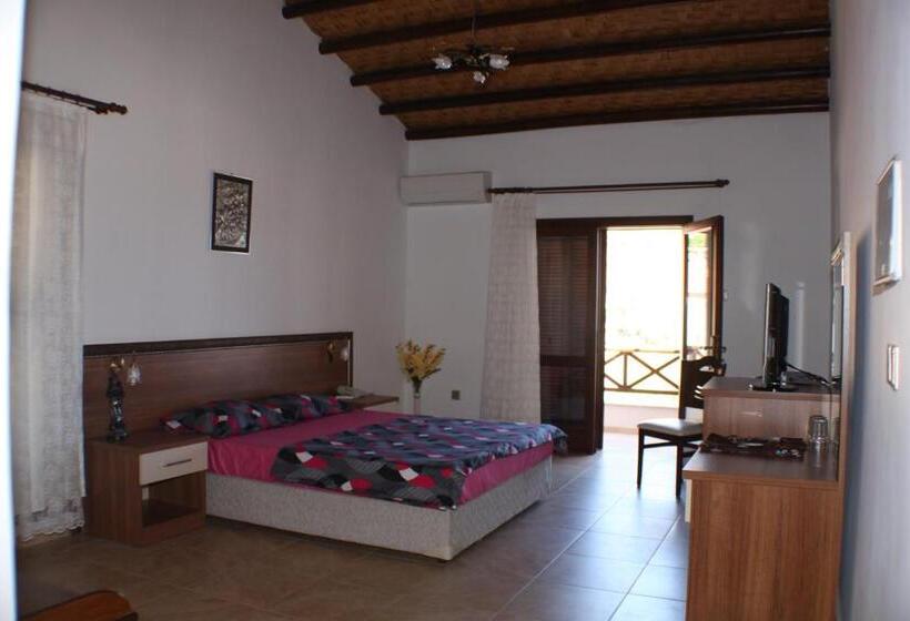 בית מלון כפרי Vouni King