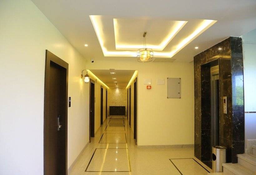 בית מלון כפרי Vsr Grand