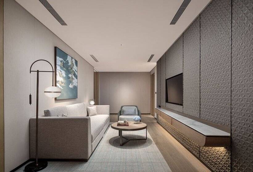 هتل Yangziriverinternationalconferencecenter