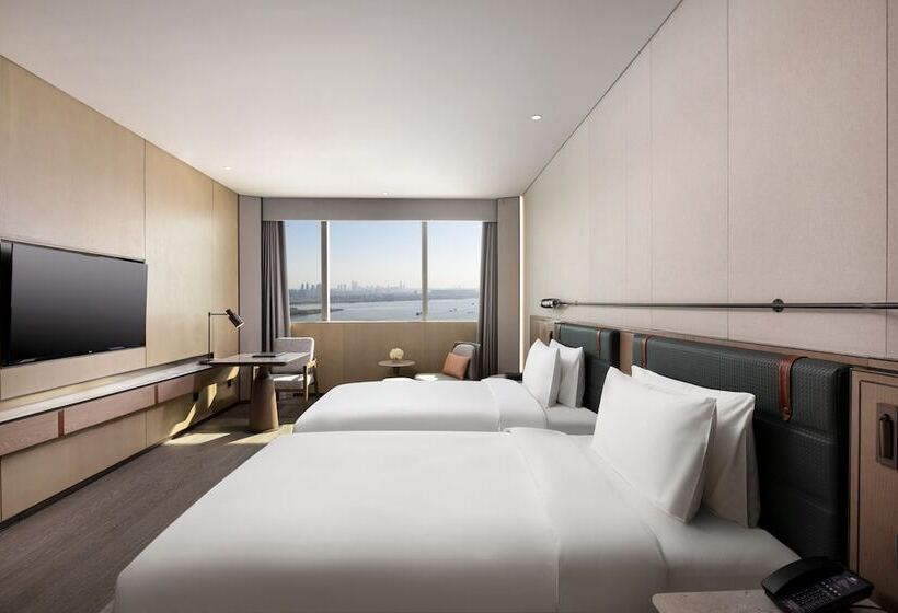 هتل Yangziriverinternationalconferencecenter