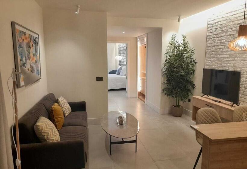 La Puerta De Nerja Hostal Boutique