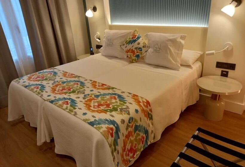 La Puerta De Nerja Hostal Boutique