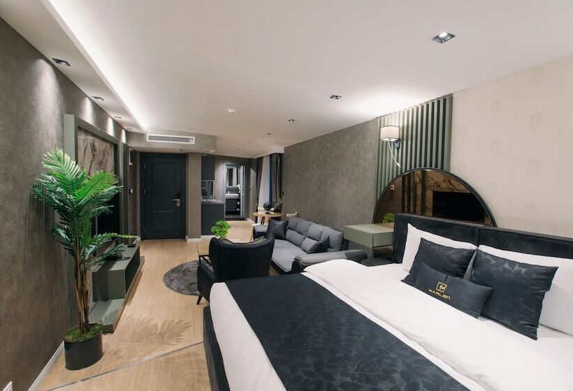 Marlen Residence