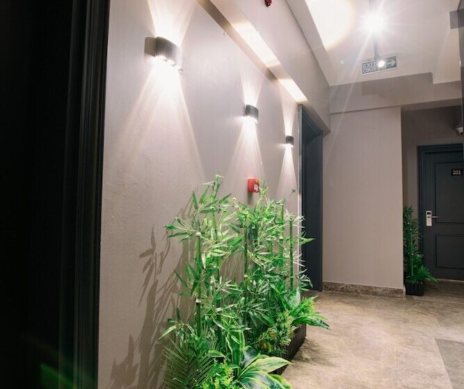 Marlen Residence