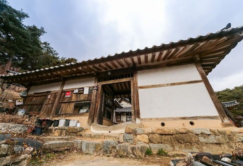 מוטל Andong Gotaek Lee Sang Ru