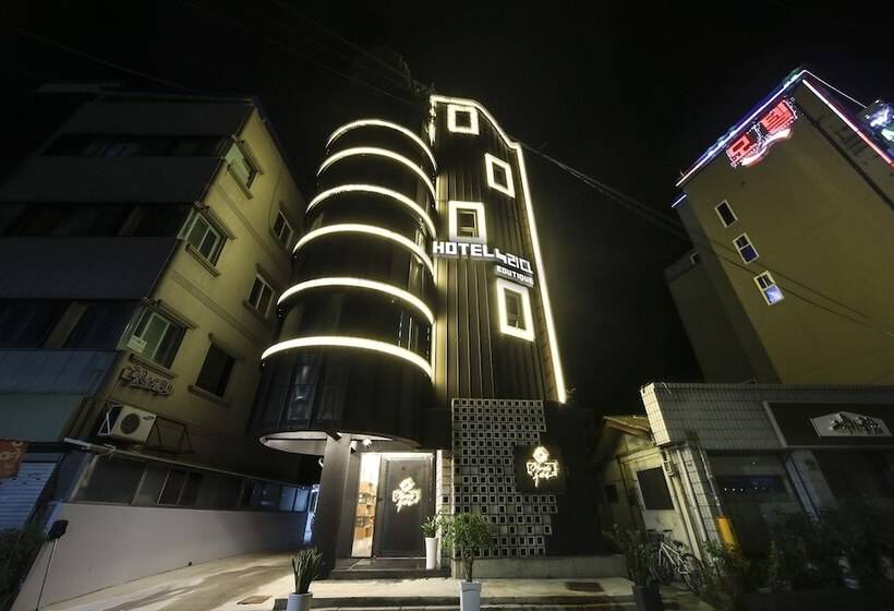 فندق على الطريق Andong Nurida