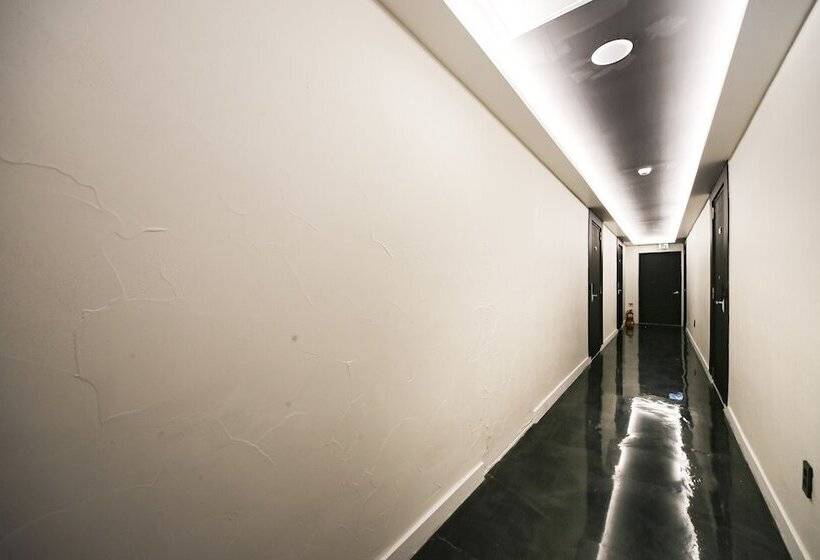 فندق على الطريق Andong Nurida