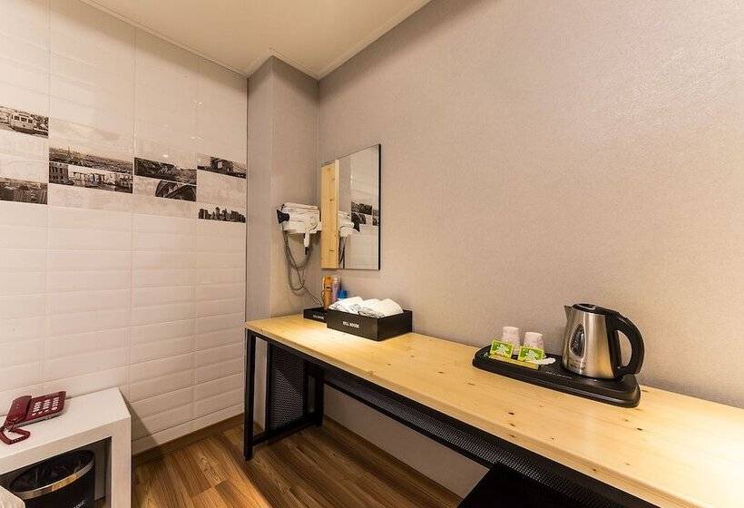 فندق على الطريق Ansan Gojandong Hill House