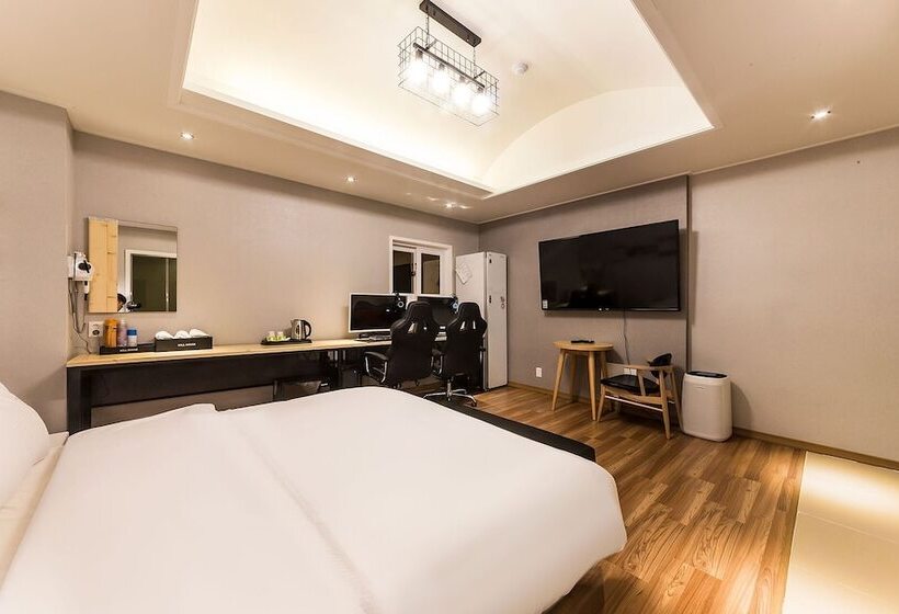 فندق على الطريق Ansan Gojandong Hill House