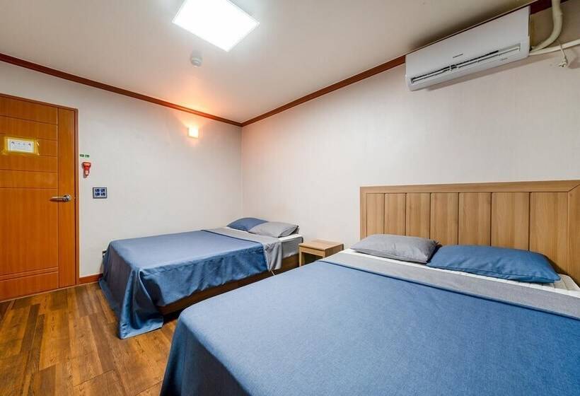 Motel Boryeong Picasso