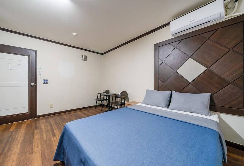 Motel Boryeong Picasso