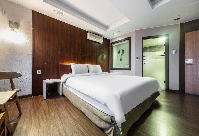 Motel Changwon Myeongseodong U