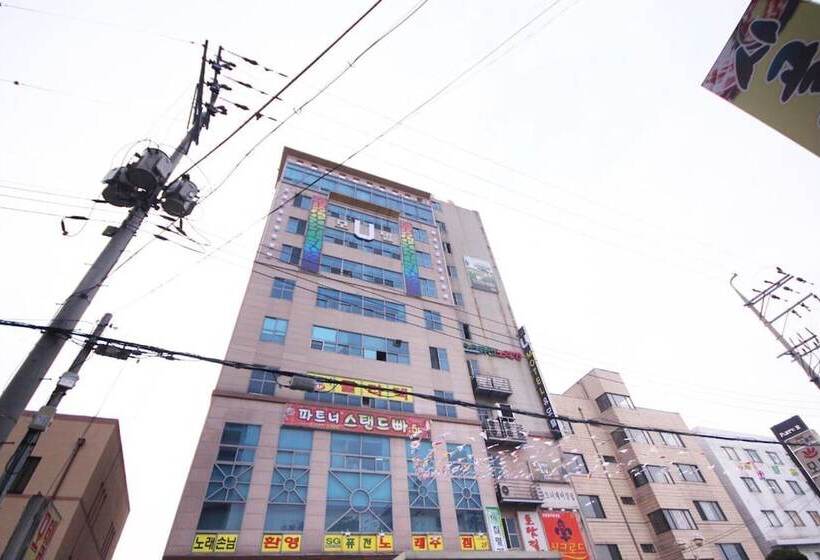 Motel Changwon Myeongseodong U