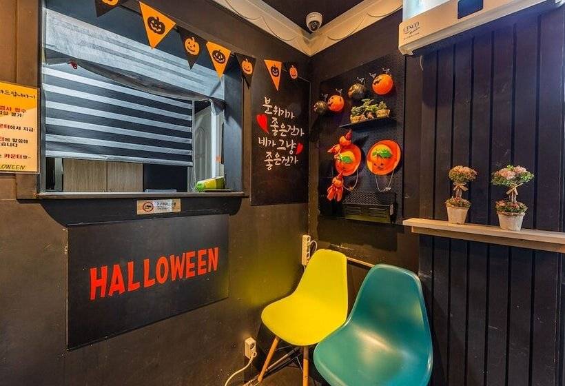 모텔 Cheongju Bukmunro Halloween