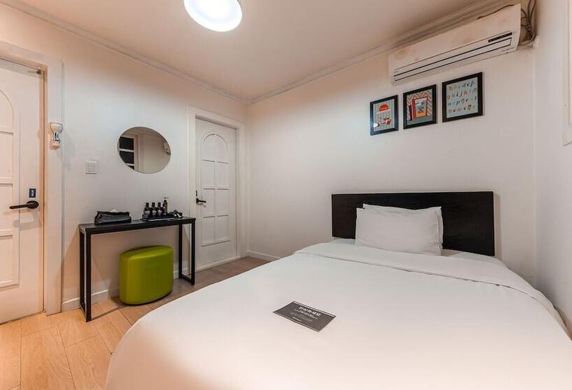 Мотель Cheongju Bukmunro Halloween