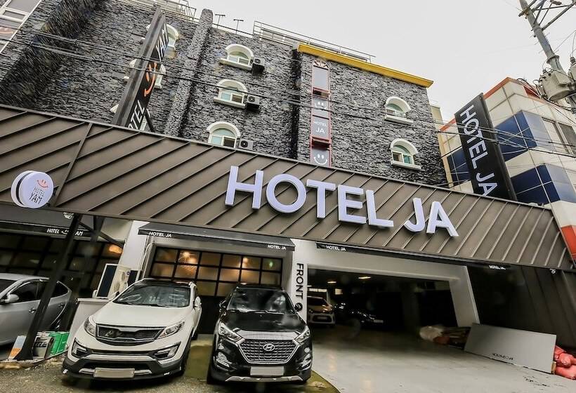 Мотель Cheongju Business Hotel Ja