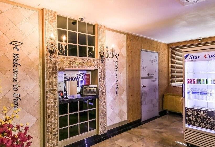 מוטל Cheongju Show