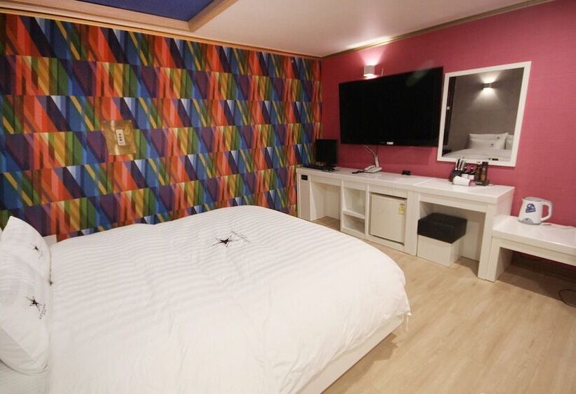 汽车旅馆  Daegu Palgongsan Star Is Born Drive In