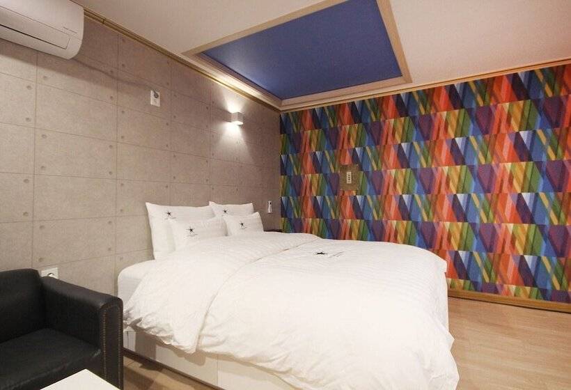 汽车旅馆  Daegu Palgongsan Star Is Born Drive In