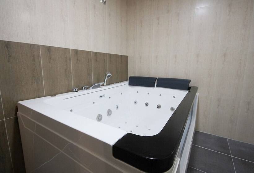 汽车旅馆  Daegu Palgongsan Star Is Born Drive In