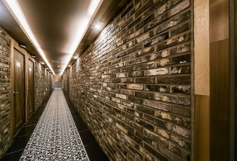 모텔 Daegu Seongseo French