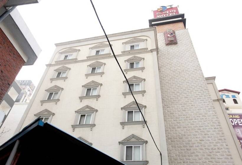 מוטל Daejeon Munchang Drama