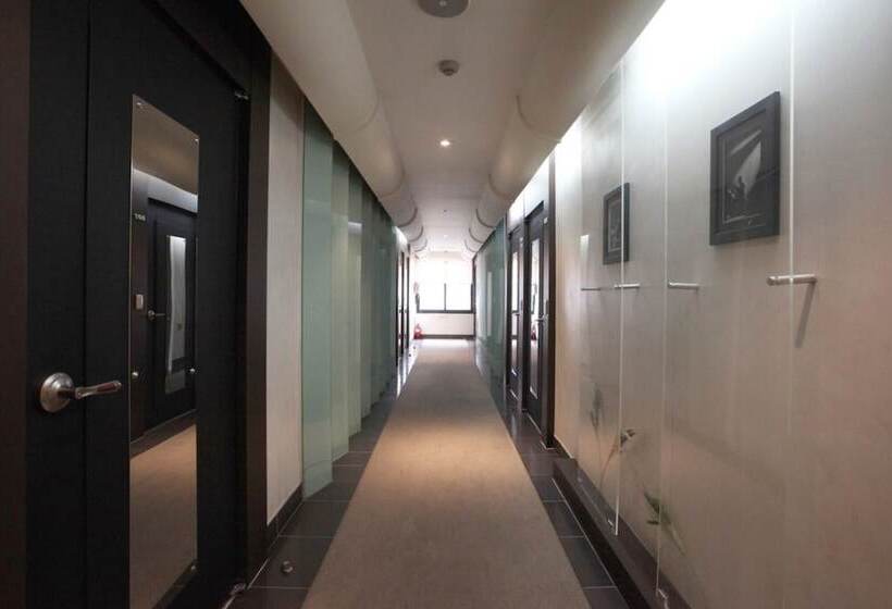 מוטל Daejeon Munchang Drama