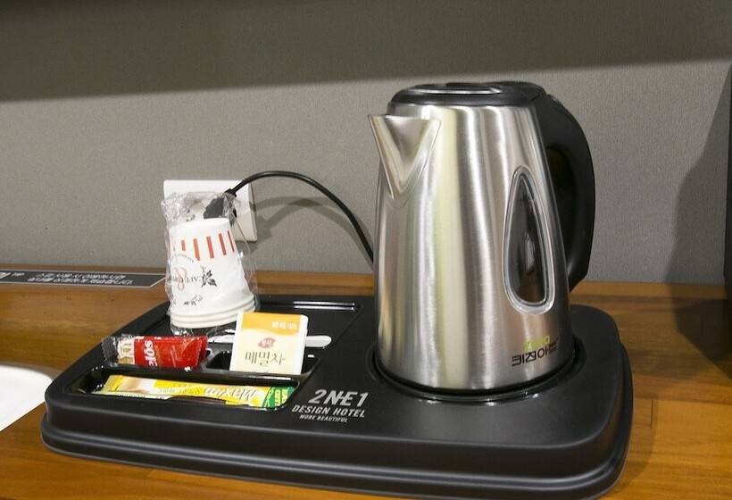 Мотель Design Hotel 2ne1 Jukdo Market Pohang