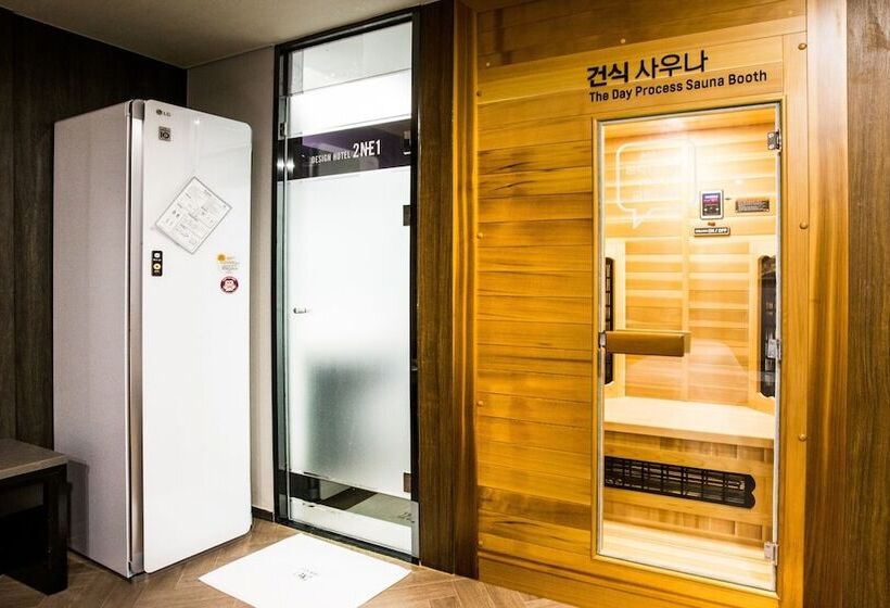 Мотель Design Hotel 2ne1 Jukdo Market Pohang