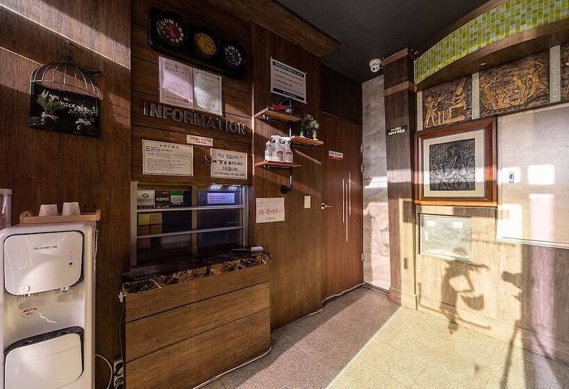 Motel Geochang Hwangsil