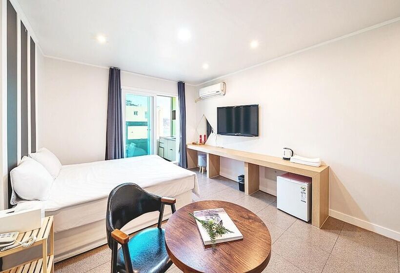 汽车旅馆  Geojedo Jisepo Wave