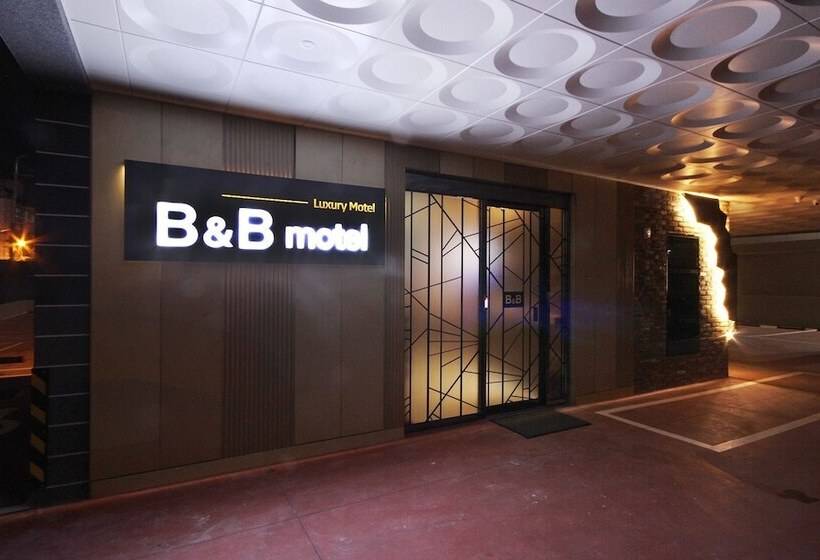 Motel Gimcheon Bnb