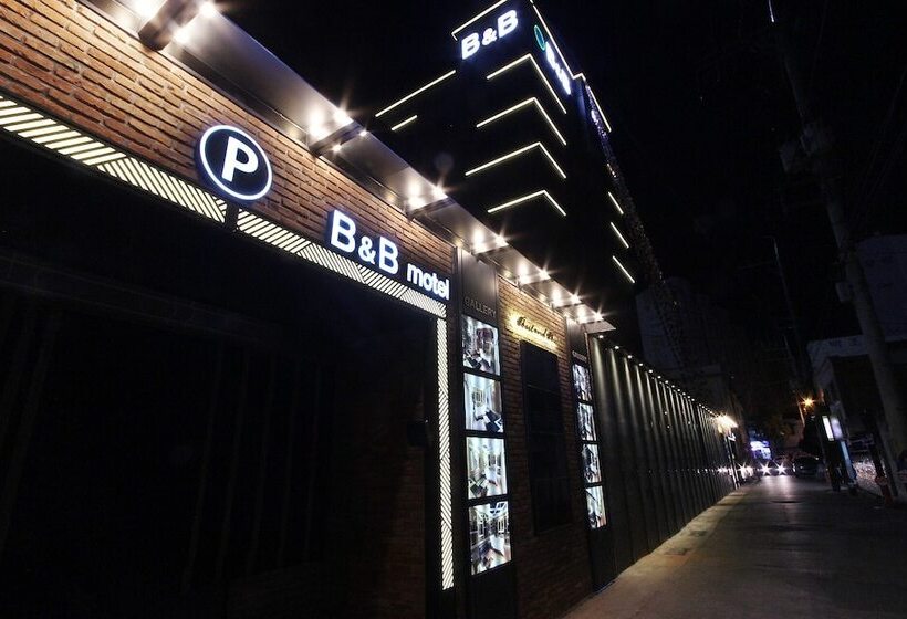 Motel Gimcheon Bnb