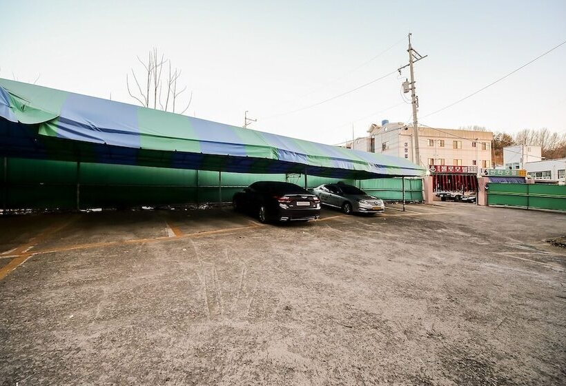 모텔 Gumi Bonggokdong Cello