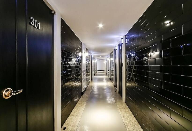 모텔 Gumi Indong Hotel Top