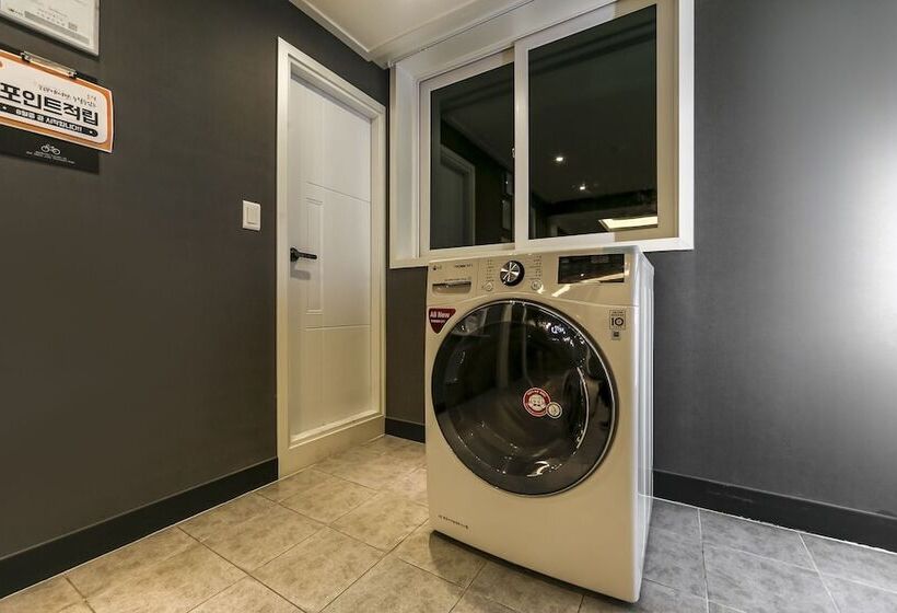 모텔 Gumi Indong Hotel Top