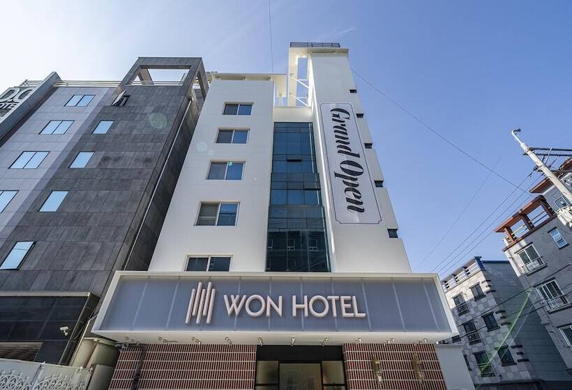 فندق على الطريق Gumi Indong Hotel Won