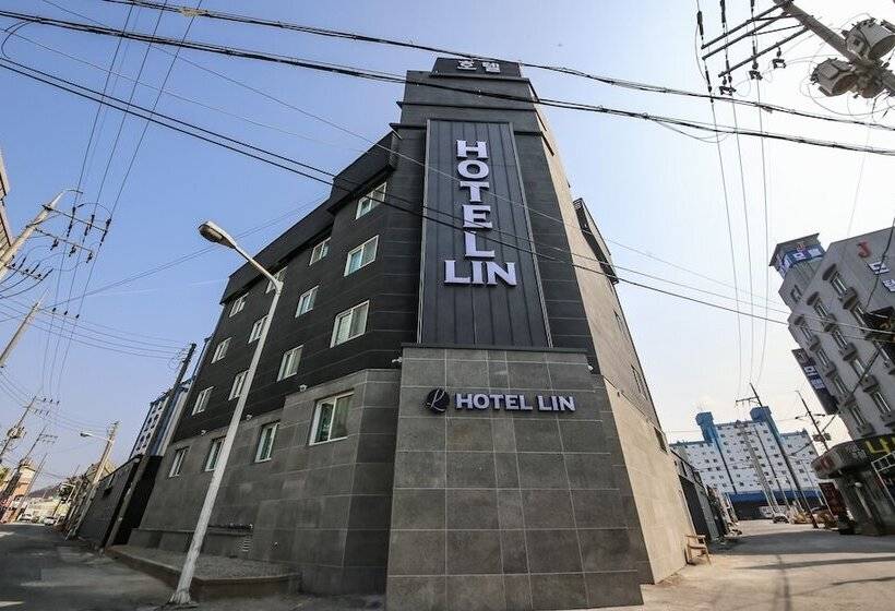 מוטל Gunsan Hotel Lin