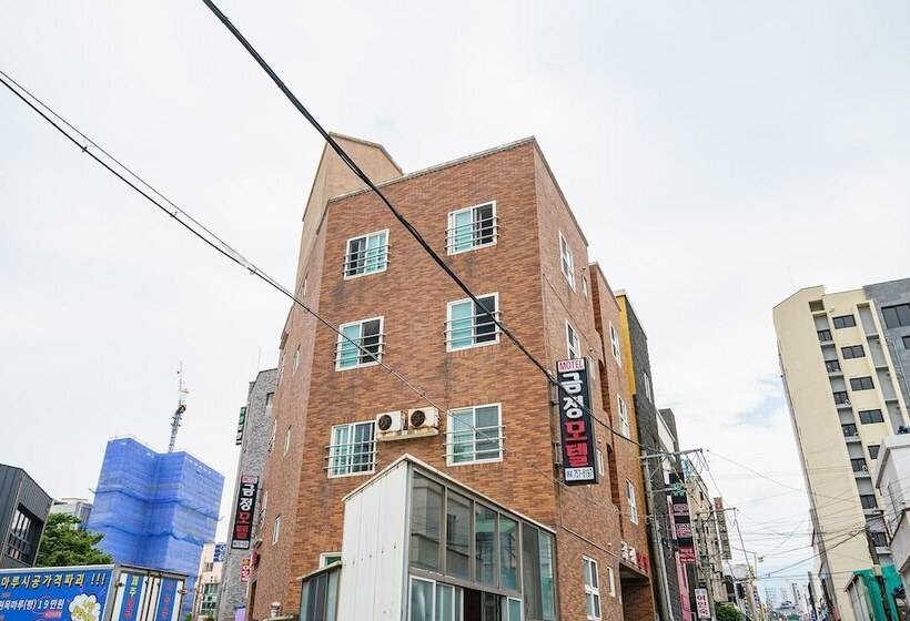 モーテル Jeju Geumjeong