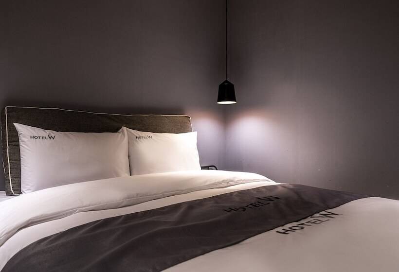 Motel Namyangju W Hotel Hopyeong Branch