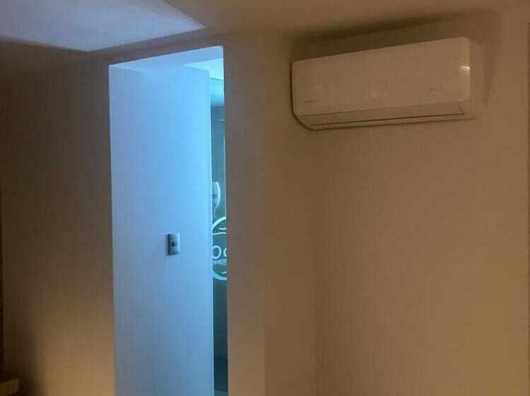 فندق على الطريق Oasis